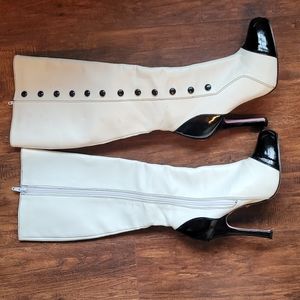 LegAvenue Shoes by Ellie, size 7, tall black & white boots